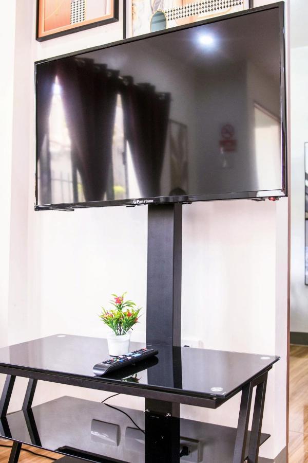 2 Bedroom Apartment ~ 5 Minutes To Grand Mall Liloan Exterior photo